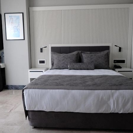 Roseira Mar-Inn Luxury Gulluk Bagian luar foto