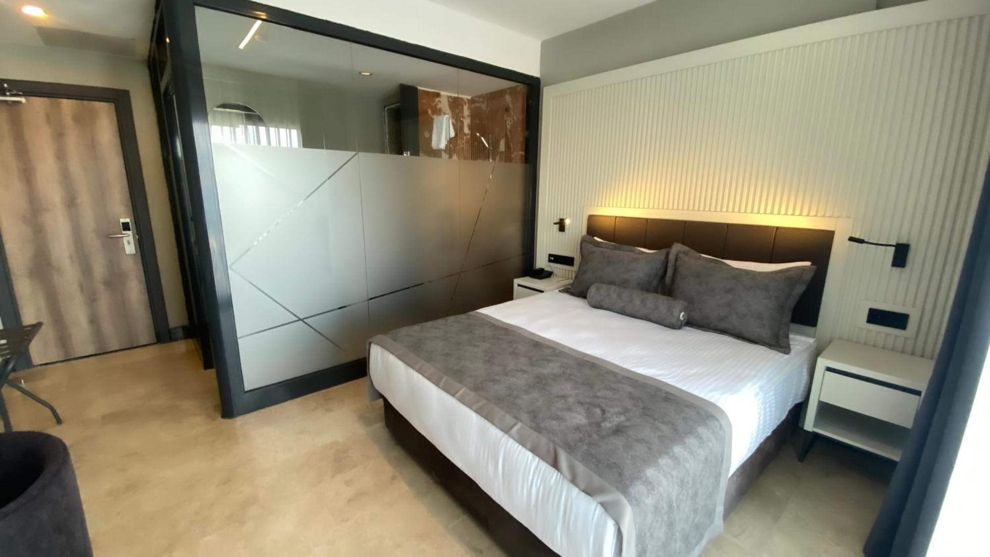 Roseira Mar-Inn Luxury Gulluk Bagian luar foto