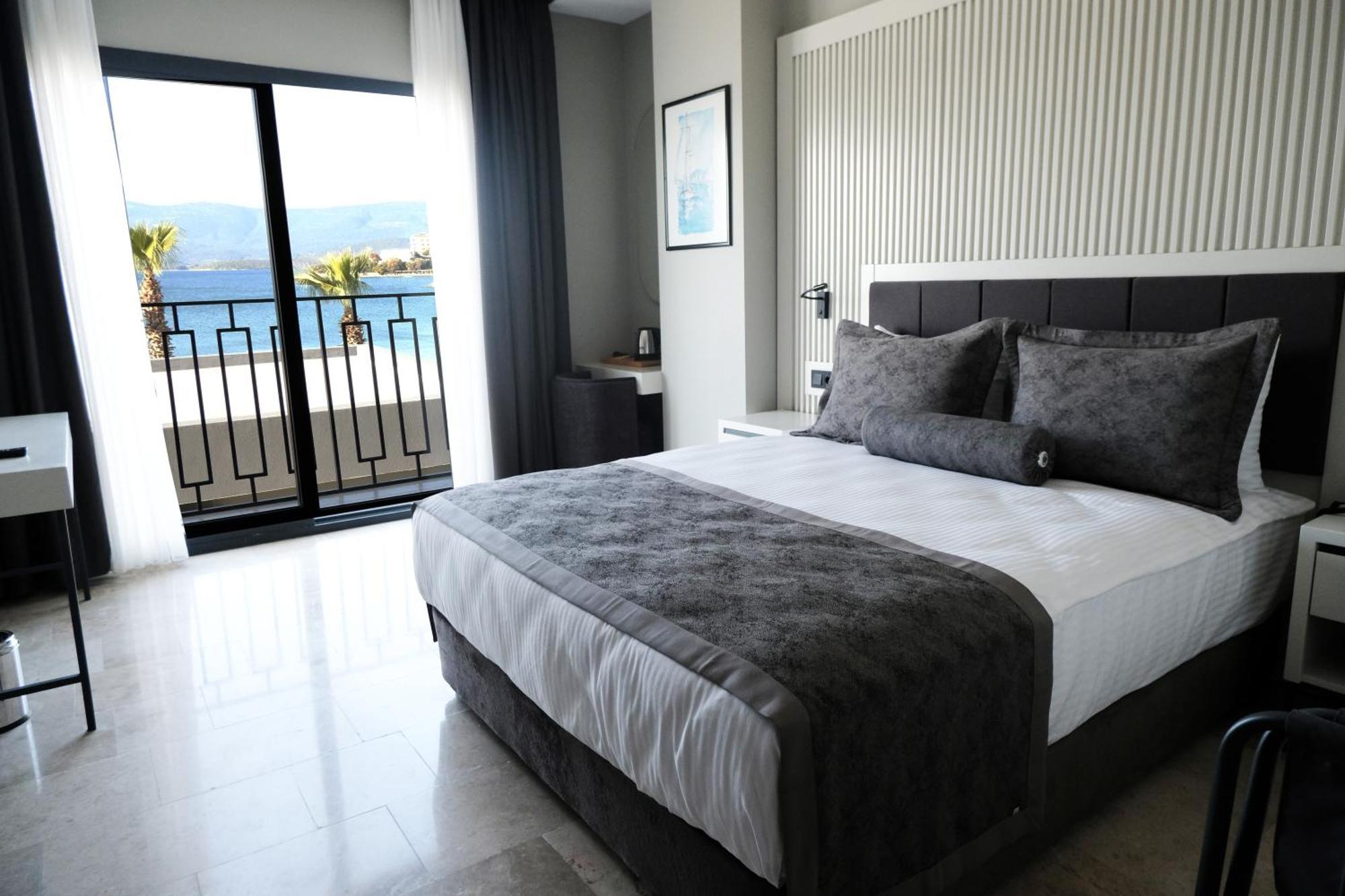 Roseira Mar-Inn Luxury Gulluk Bagian luar foto